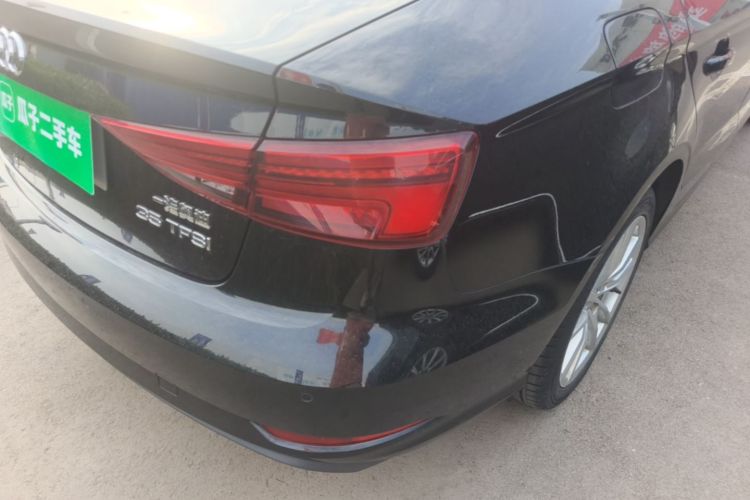 Audi A3 2018 car image #8