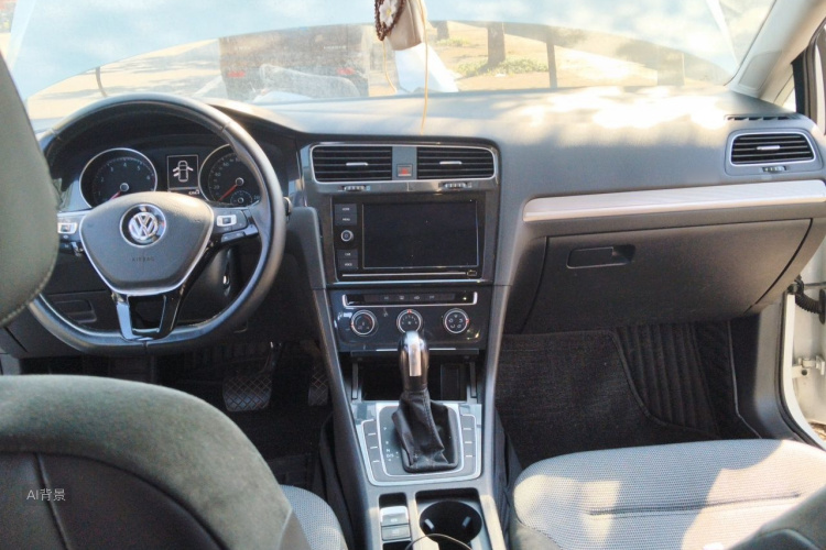 Volkswagen Golf 2019 #11 Volkswagen Golf 2019 car image #11