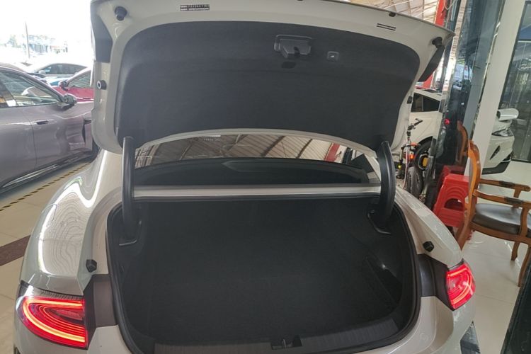 MI SU7 2025 car image #21