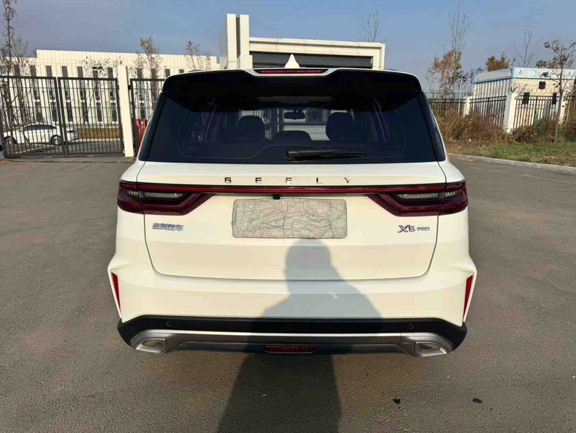 GEELY Vision X6 2023 صورة سيارة #5