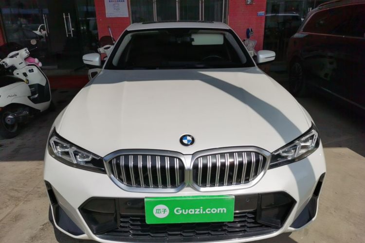 BMW 3 Series 2024 #3 BMW 3 Series 2024 car image #3