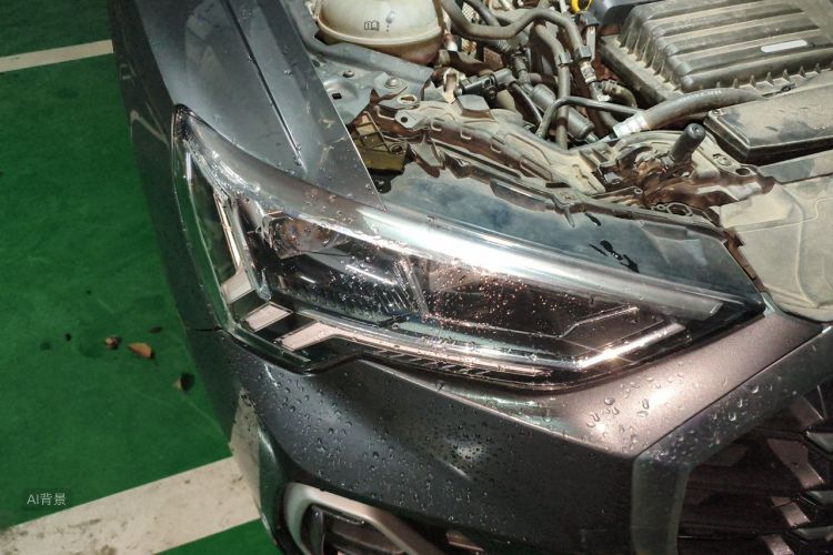 Audi Q3 2021 car image #8