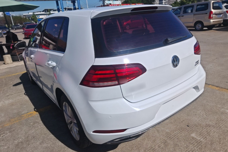 Volkswagen Golf 2018 imagem de carro #5