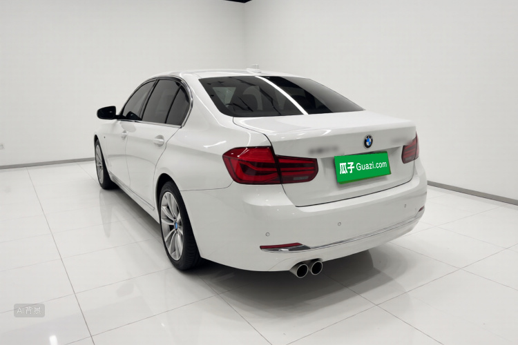 BMW 3 Series 2018 image de voiture #5