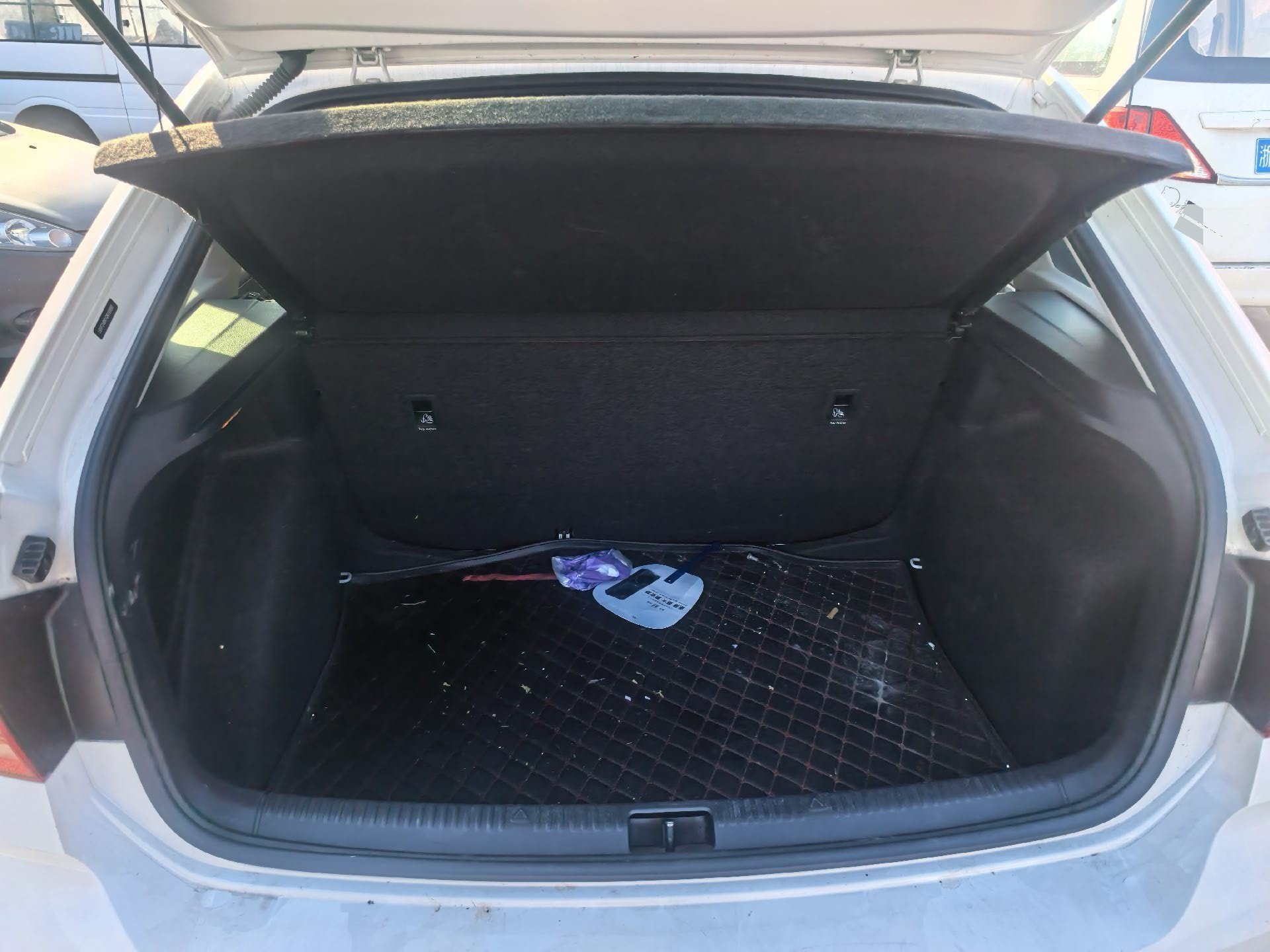 Volkswagen Santana 2016 #8 Volkswagen Santana 2016 car image #8