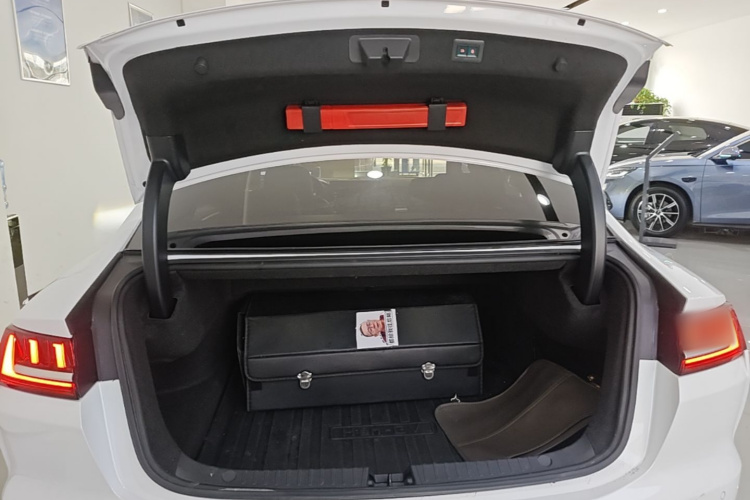 BYD Han 2022 #19 BYD Han 2022 изображение автомобиля #19
