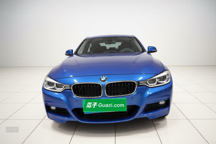 BMW 3 Series 2018 car image #3
