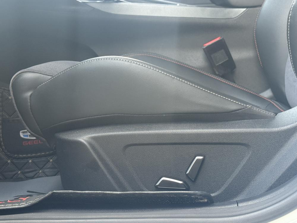 GEELY Binray 2022 car image #19