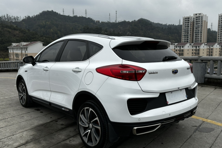 GEELY Emgrand GS 2018 #11 GEELY Emgrand GS 2018 car image #11
