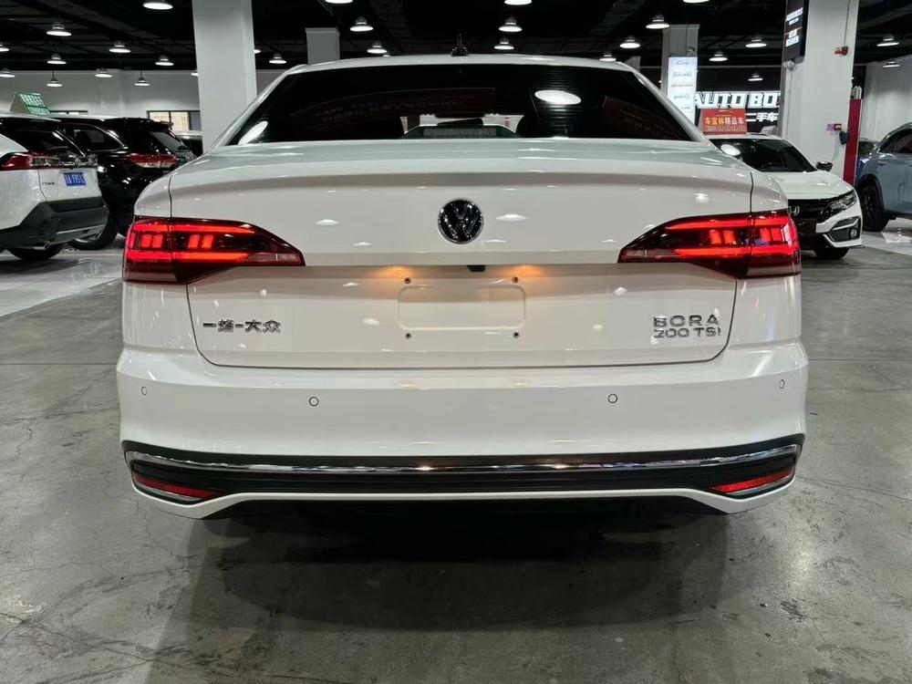 Volkswagen Bora 2023 car image #5