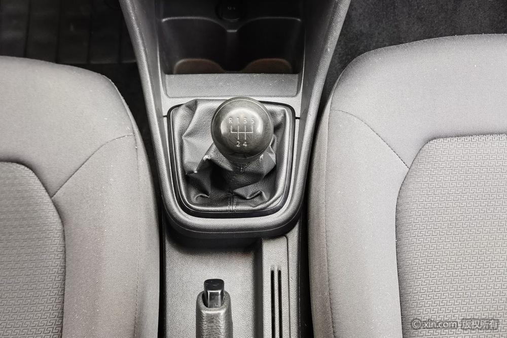 Volkswagen Santana 2014 #15 Volkswagen Santana 2014 immagine di auto #15