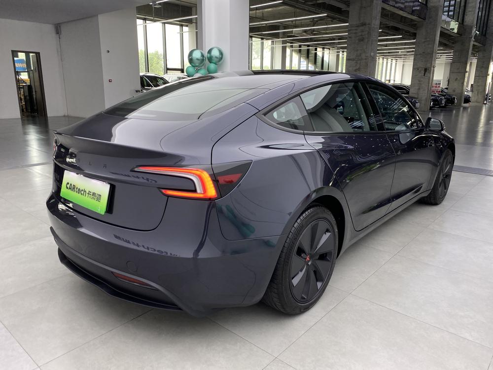 Tesla Model 3 2025 #17 Tesla Model 3 2025 car image #17