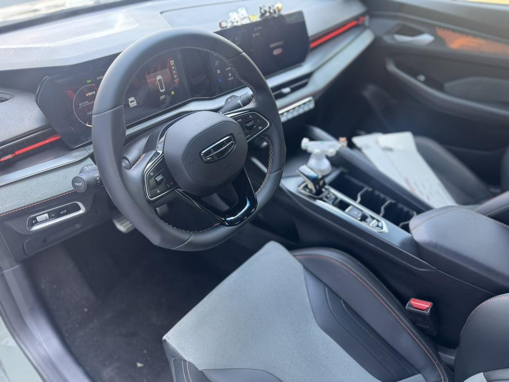 GEELY Binray 2023 car image #11