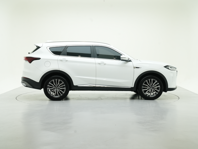 Jetour X70 PLUS 2025 #4 Jetour X70 PLUS 2025 car image #4