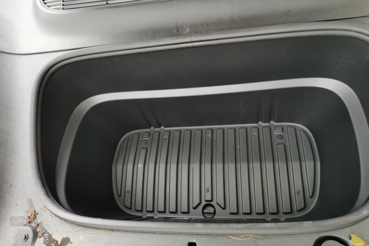 Tesla Model Y 2026 #22 Tesla Model Y 2026 car image #22
