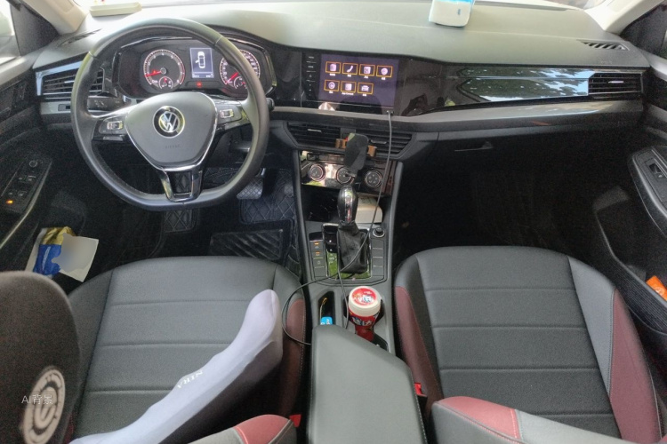 Volkswagen Bora 2021 car image #11