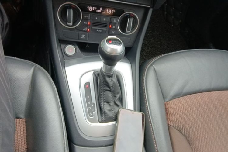 Audi Q3 2017 #14 Audi Q3 2017 car image #14