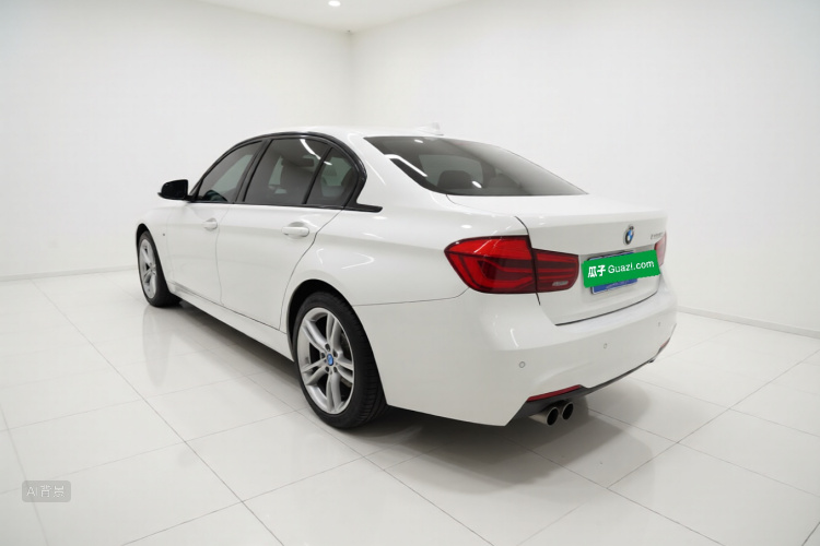 BMW 3 Series 2018 #5 BMW 3 Series 2018 car image #5