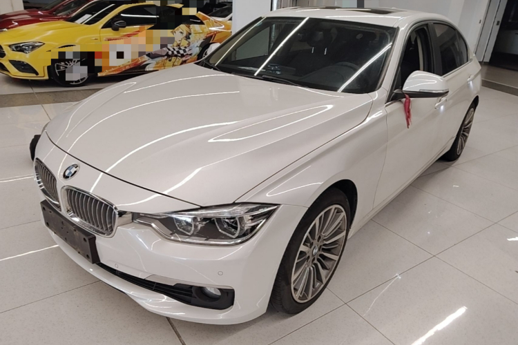 BMW 3 Series 2019 car image #2