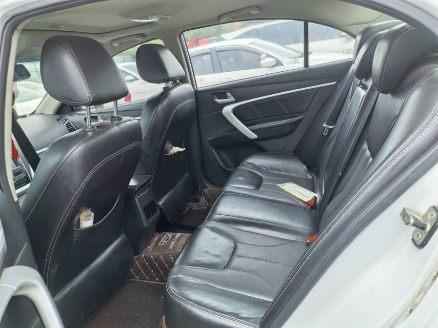 GEELY Emgrand 2016 #5 GEELY Emgrand 2016 car image #5