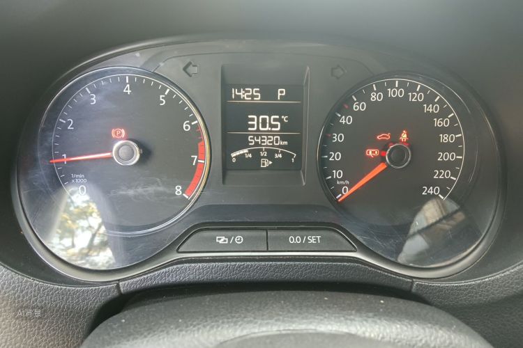Volkswagen Polo 2018 #14 Volkswagen Polo 2018 car image #14