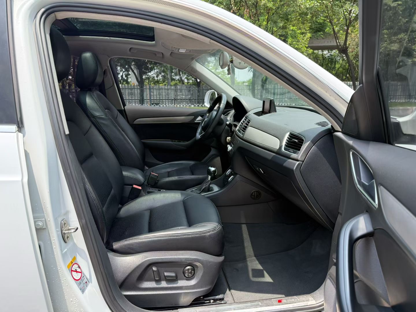 Audi Q3 2015 #9 Audi Q3 2015 car image #9