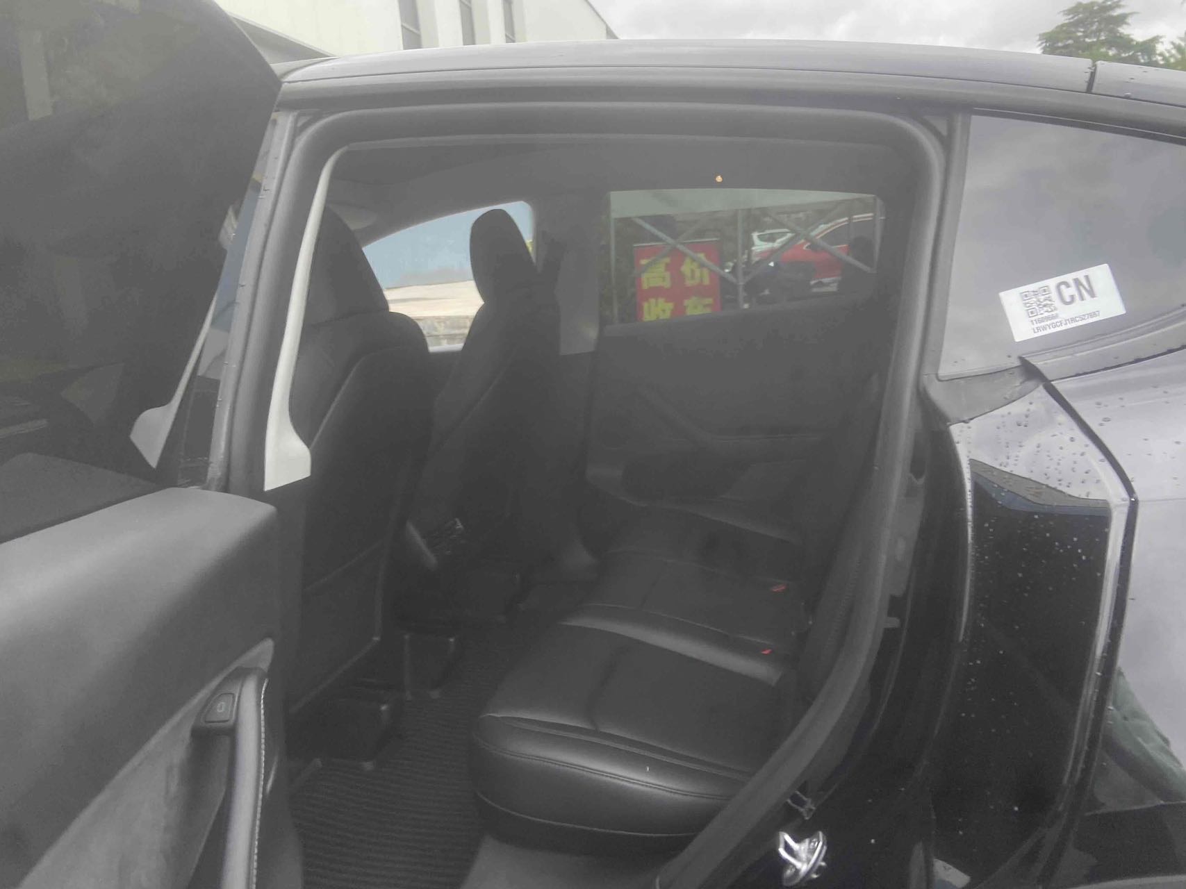 Tesla Model Y 2024 car image #5