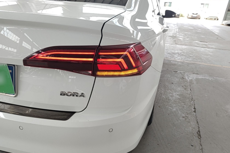 Volkswagen Bora 2019 car image #8