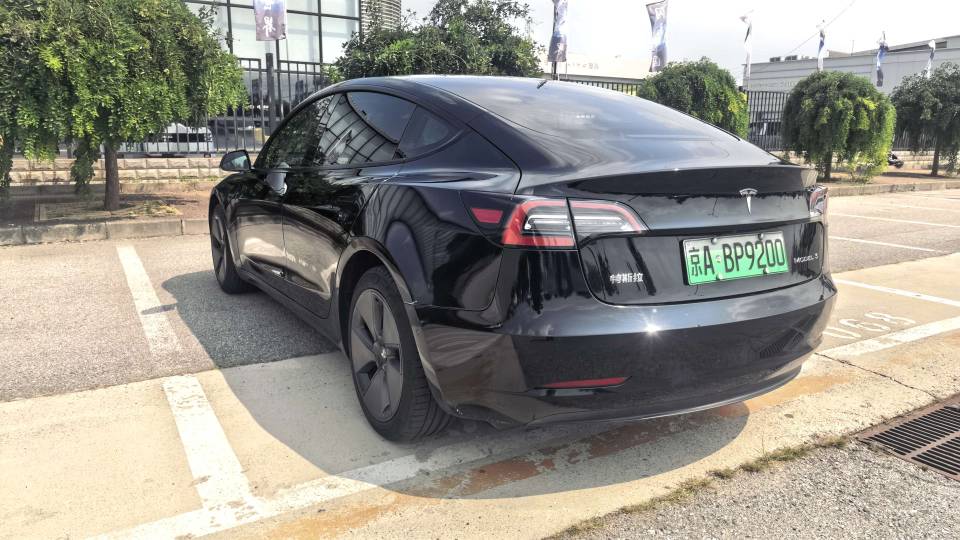Tesla Model 3 2023 #4 Tesla Model 3 2023 car image #4
