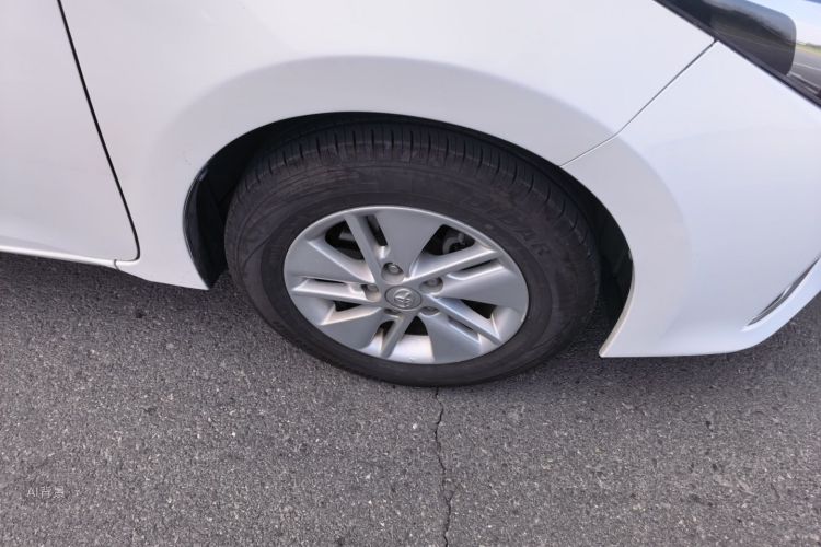 Toyota Corolla 2017 #9 Toyota Corolla 2017 car image #9