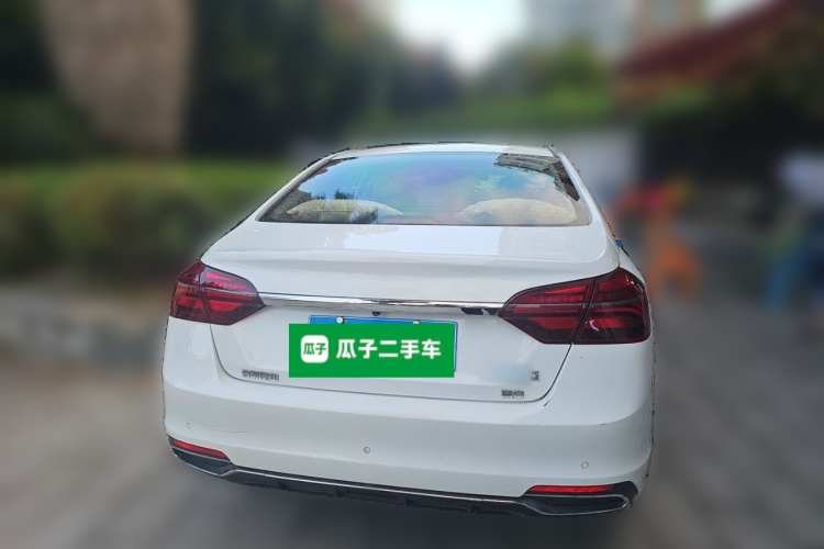 GEELY Emgrand 2020 car image #4