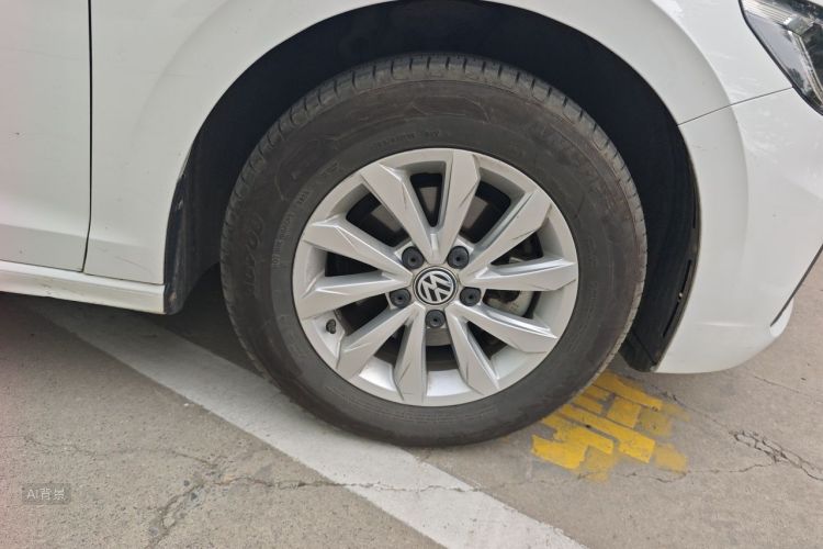 Volkswagen Bora 2019 car image #9
