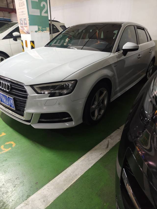 2019 2019 car image