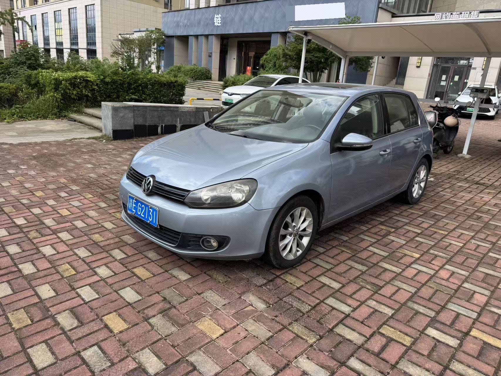 Volkswagen Golf 2013 Volkswagen Golf 2013 car image