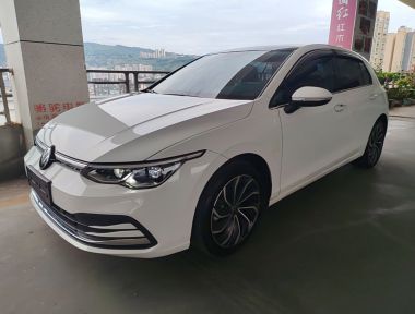 Volkswagen Golf 2022 car image 