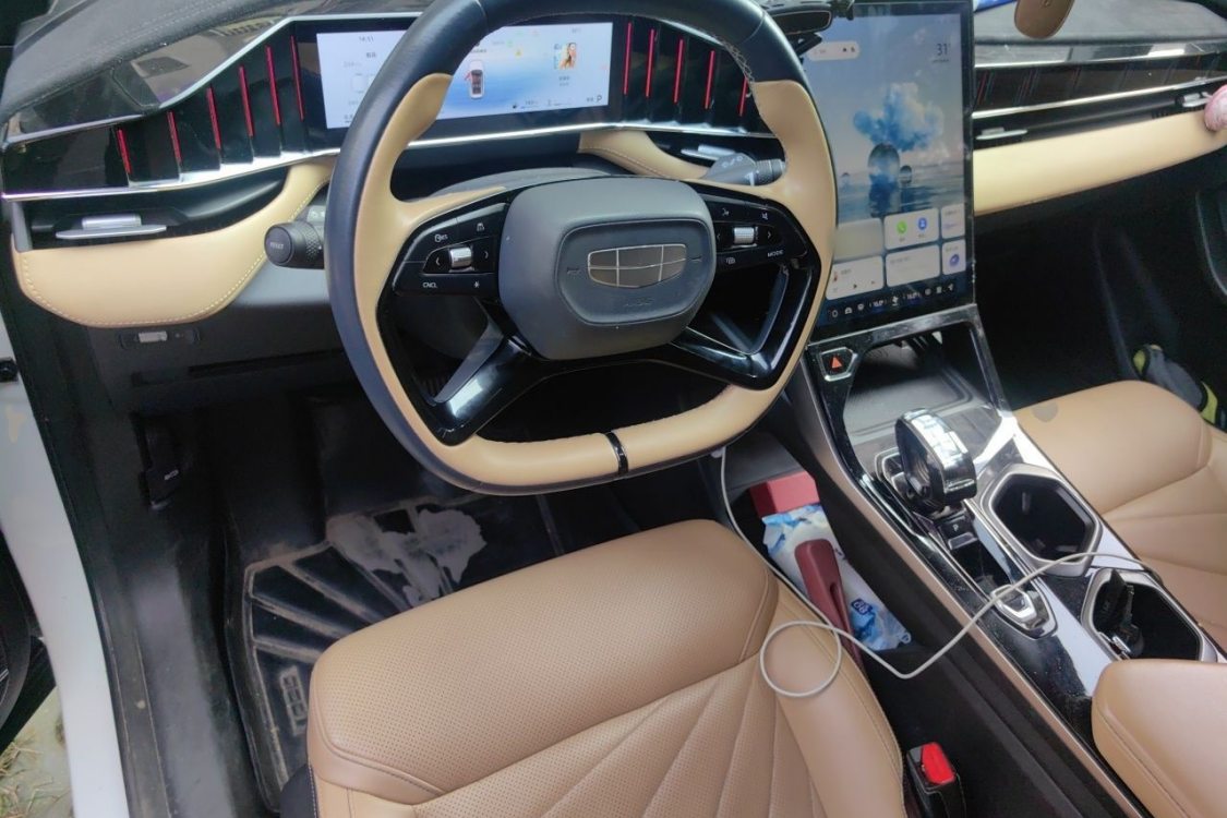 GEELY Boyue L 2022 car image #22