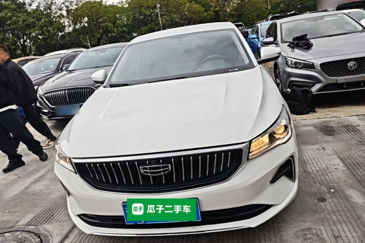 GEELY Emgrand 2023 #3 GEELY Emgrand 2023 صورة سيارة #3