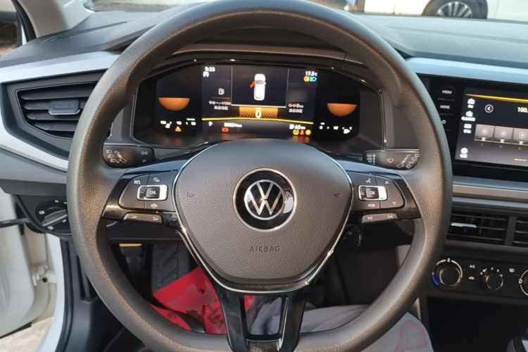 Volkswagen Polo 2023 #15 Volkswagen Polo 2023 صورة سيارة #15