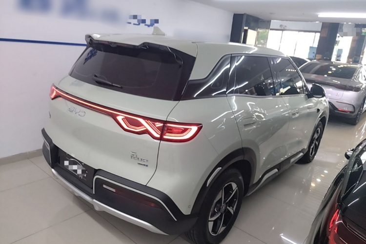 BYD YuanUP 2025 car image #7