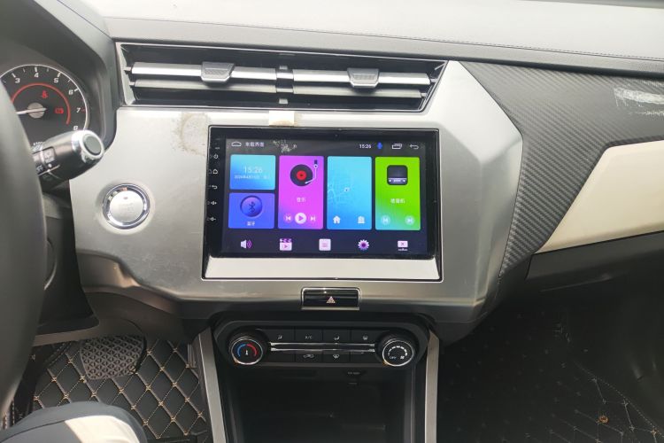 Chery Tiggo 3x 2023 car image #13