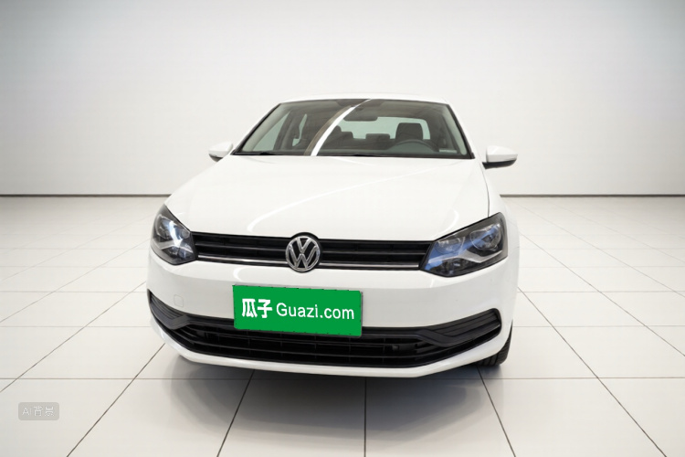 Volkswagen Polo 2019 car image #3