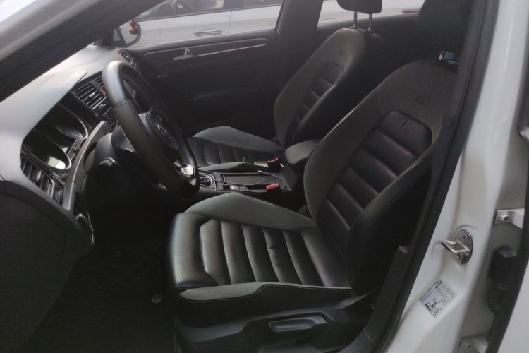 Volkswagen Golf 2018 #15 Volkswagen Golf 2018 car image #15