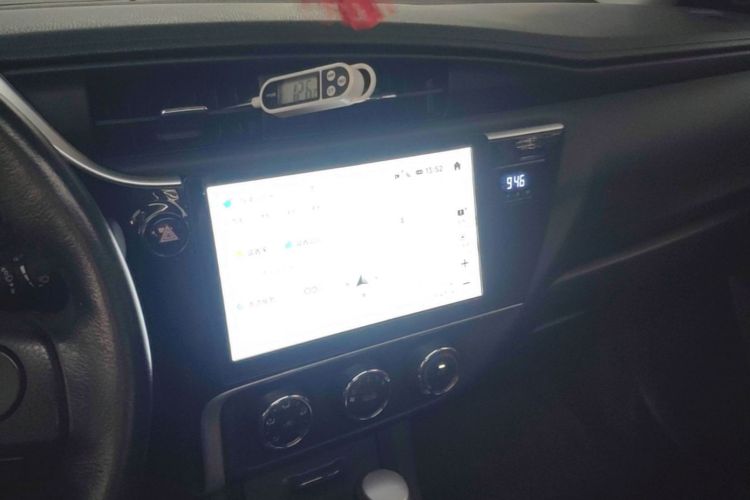 Toyota Corolla 2018 car image #13