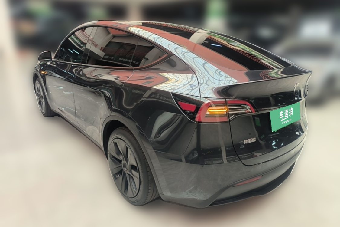 Tesla Model Y 2024 #3 Tesla Model Y 2024 car image #3
