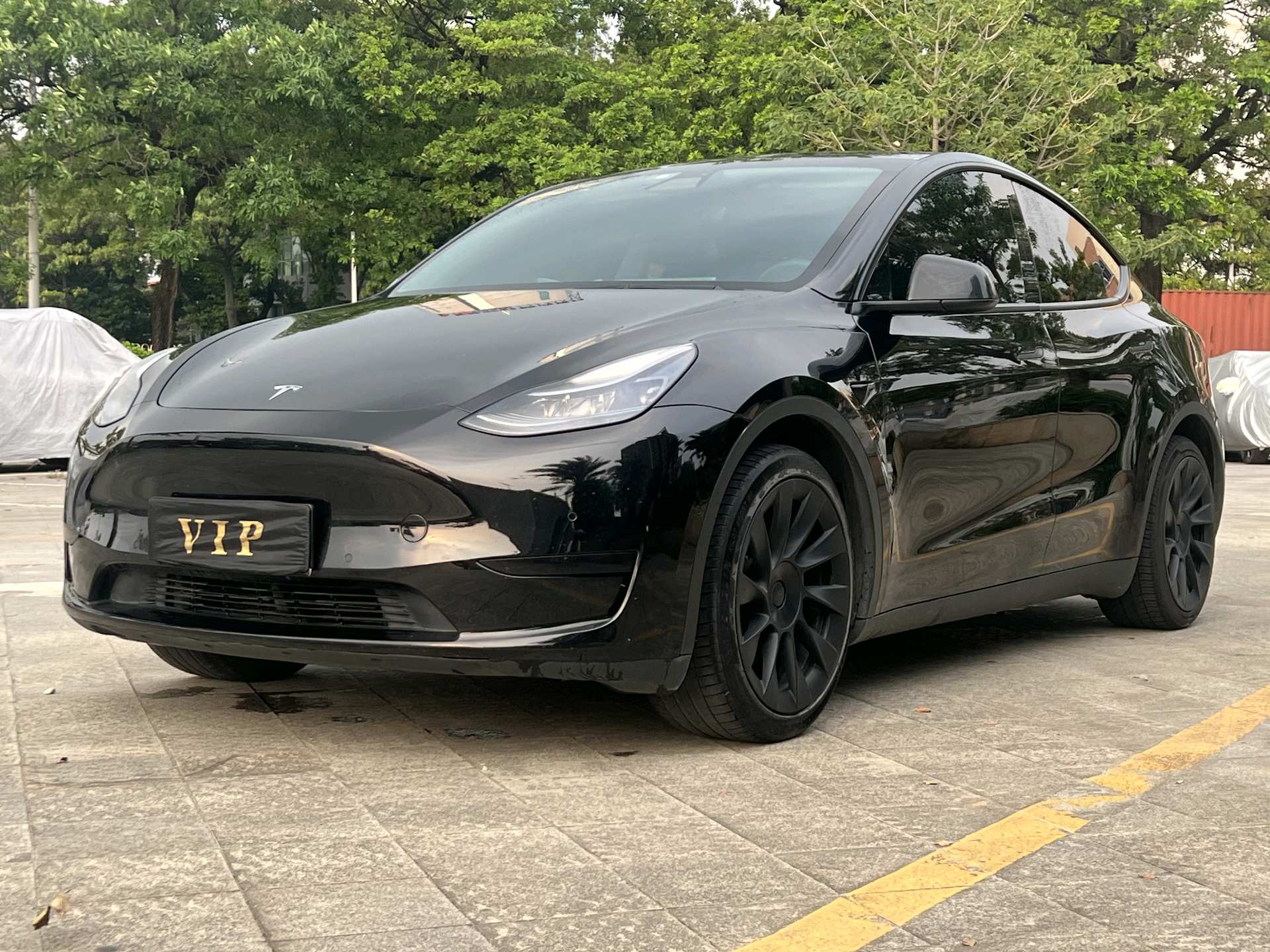 Tesla Model Y 2022 Tesla Model Y 2022 car image