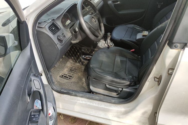 Volkswagen Polo 2018 imagem de carro #16