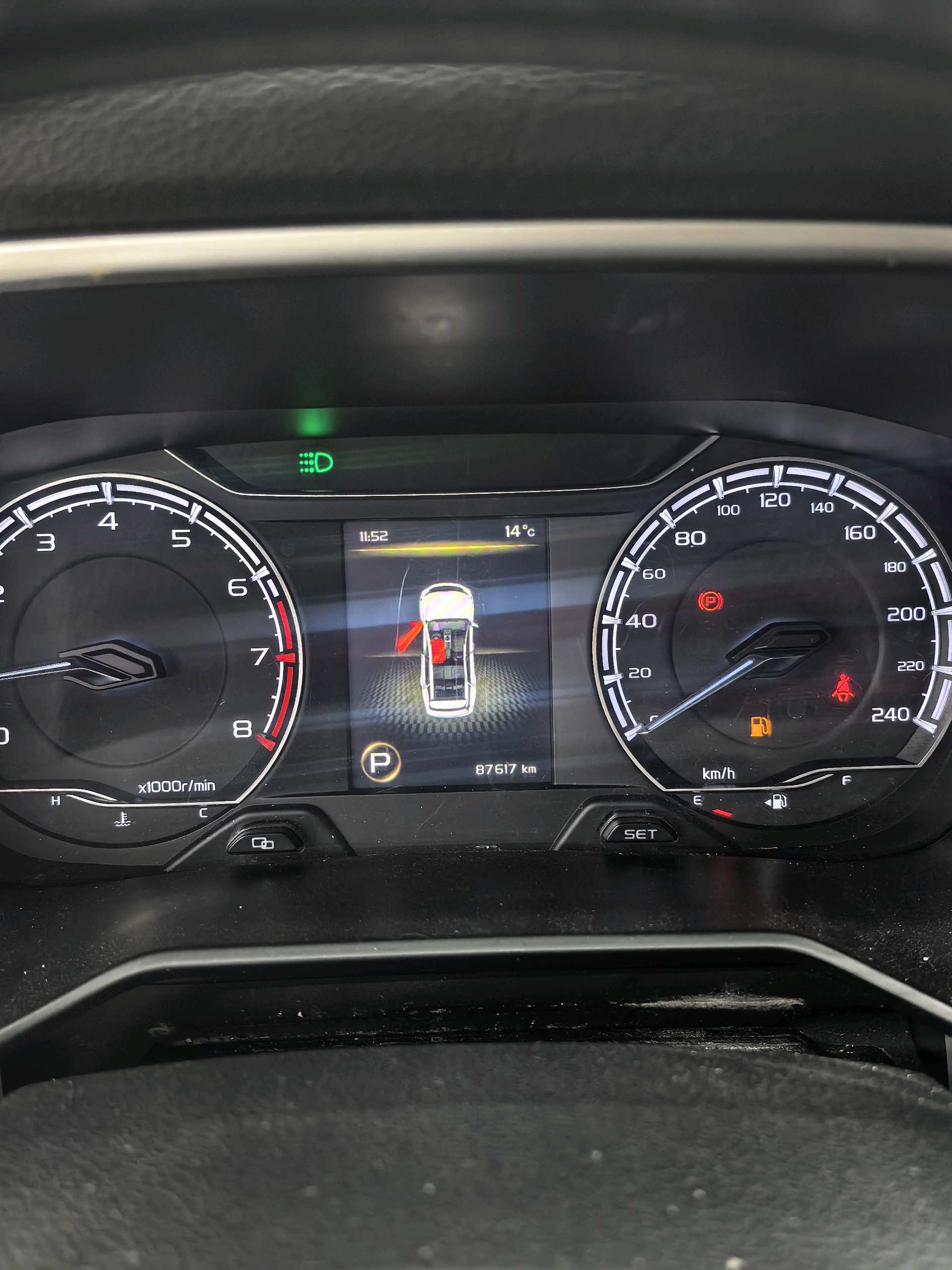 GEELY Vision X6 2020 car image #10