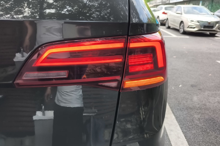 Volkswagen Tharu 2023 car image #8