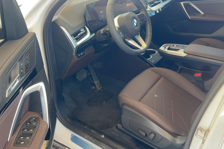 BMW X1 2024 #9 BMW X1 2024 car image #9