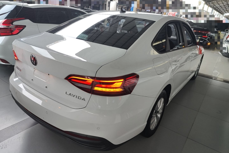 Volkswagen Lavida 2023 car image #7